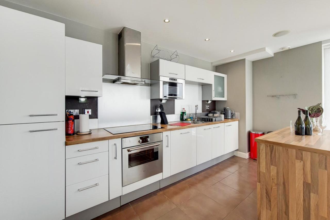 Deluxe Three Bedroom Apartment By London Excel Stays Exteriér fotografie