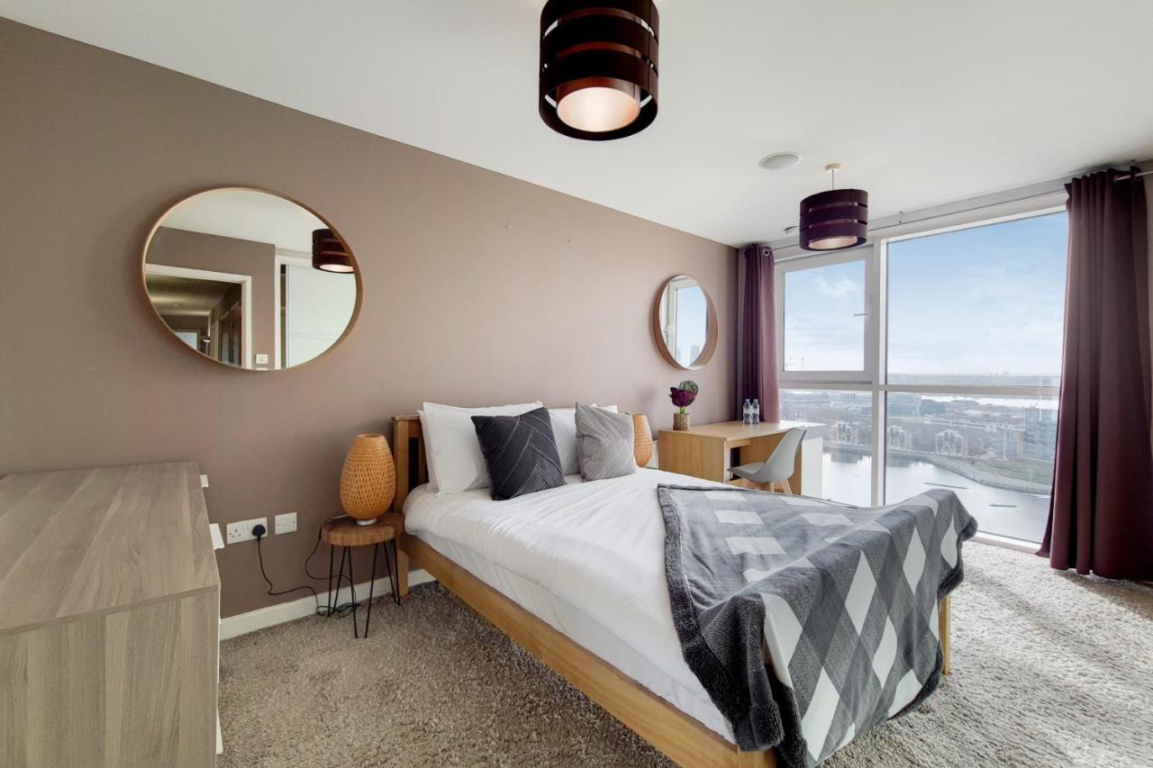 Deluxe Three Bedroom Apartment By London Excel Stays Exteriér fotografie